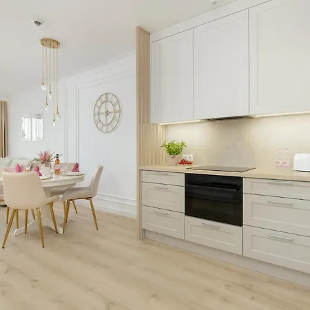 Baltini Premium Apartamenty Kasprowicza 20C Z Basenem, Saunami I Jacuzzi Kolobřeh Exteriér fotografie